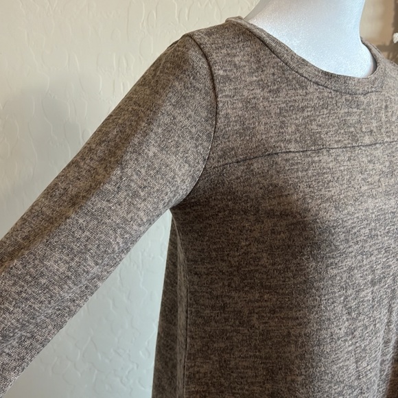 Beeuniq Brown Long Sleeve Top (S) - Picture 2 of 5